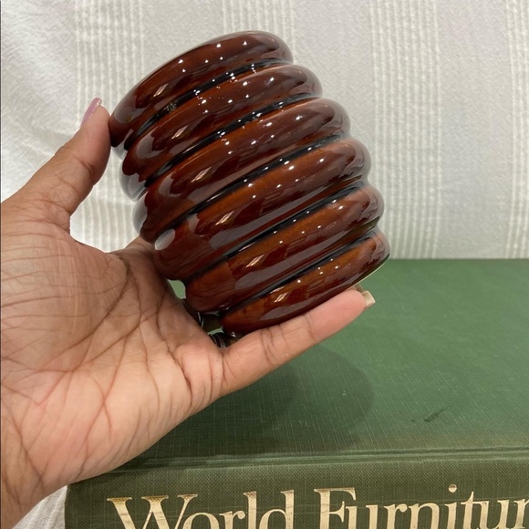 Three tones decorative trio of vases and tea pot - Picture 7 of 12